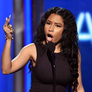 Nicki Minaj Throws Serious Shade During BET Awards 2014 Acceptance ...